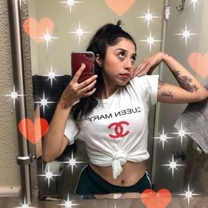 Meet your Posher, Joy